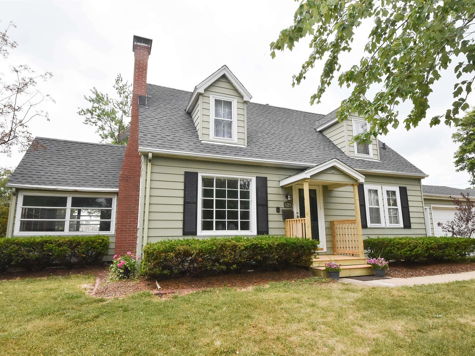 629 W Knoll Crest Dr, Peoria, IL 61614 Zillow