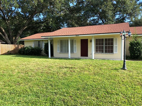 Front of house on Desoto Rd