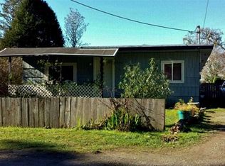 242 Hill St, Crescent City, CA 95531