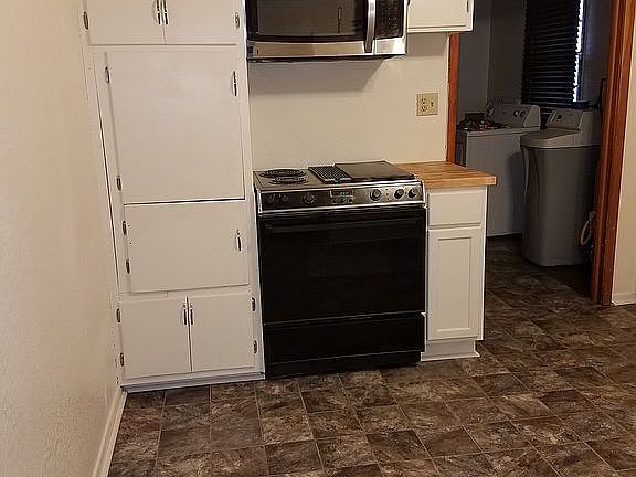 3rd image of 1101 W Roosevelt St
