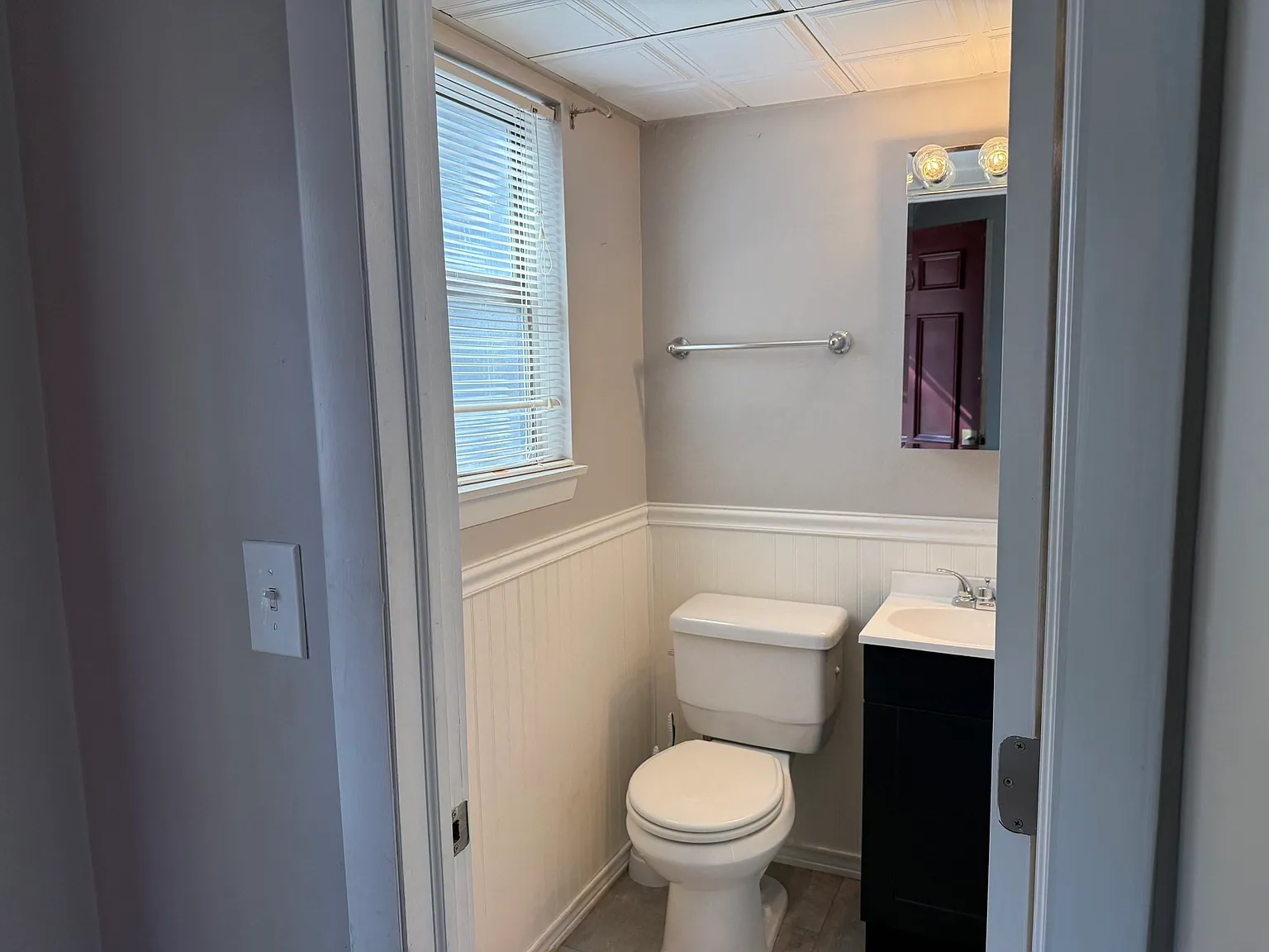 2 bed, 1.5 bath, 962 sqft, $2,000 — Photo 4