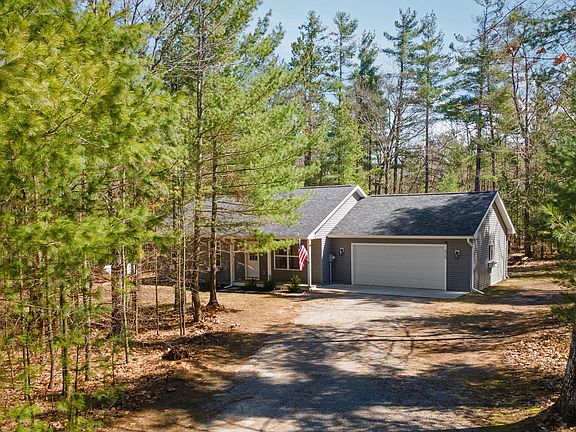 2nd image of 829 Wintree Dr