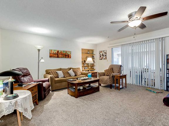 4th image of 426 N 56th Pl
