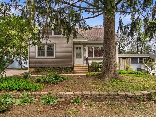 511 Elm Ave, Geneva, IL 60134