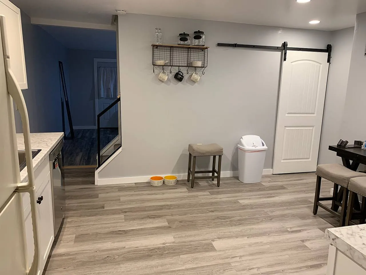 2 bed, $1,250 — Photo 3
