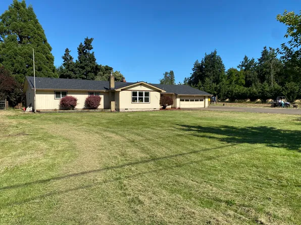 84733 Parkway Rd, Pleasant Hill, OR 97455