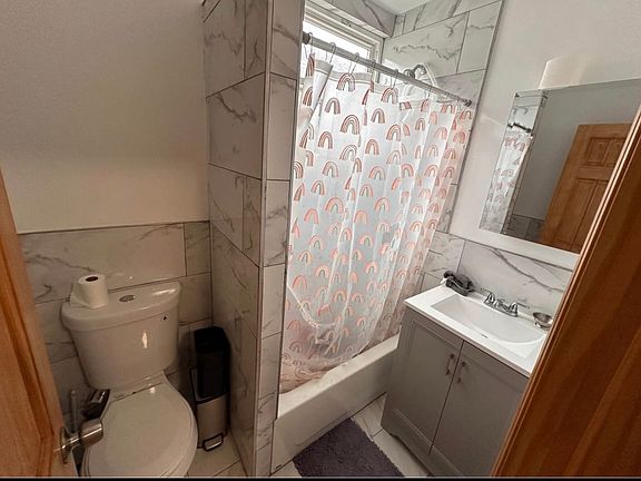 5th image of 1138 Fteley Ave #4