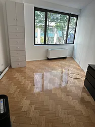 Rented by Aliya Global Realty Inc.