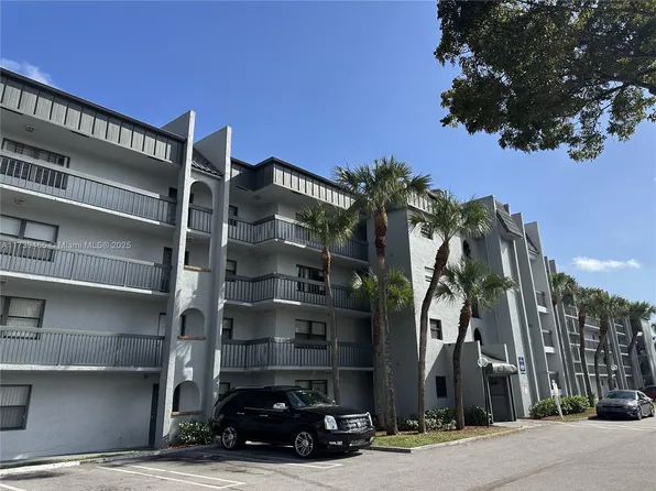 2050 N Congress Ave APT 209, West Palm Beach, FL 33401