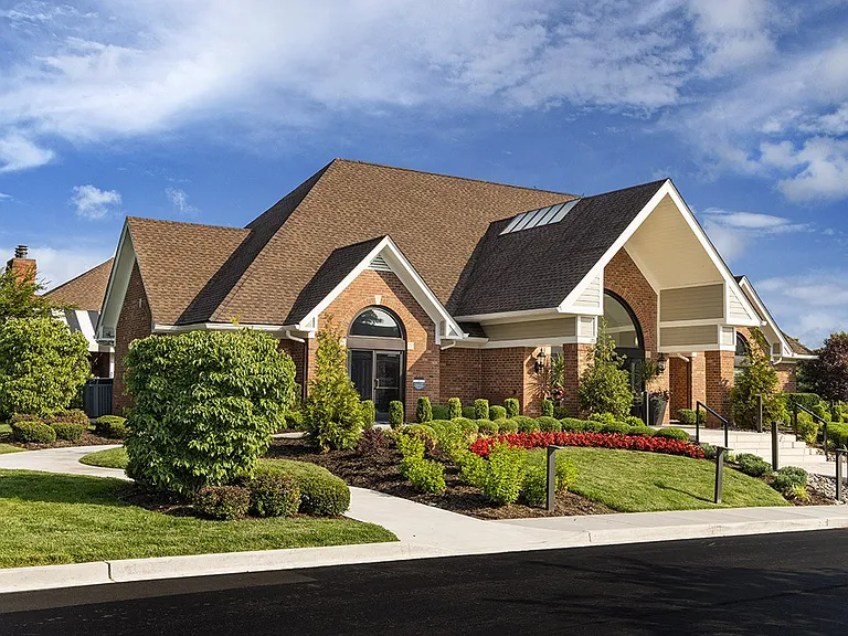 Leasing center and clubhouse