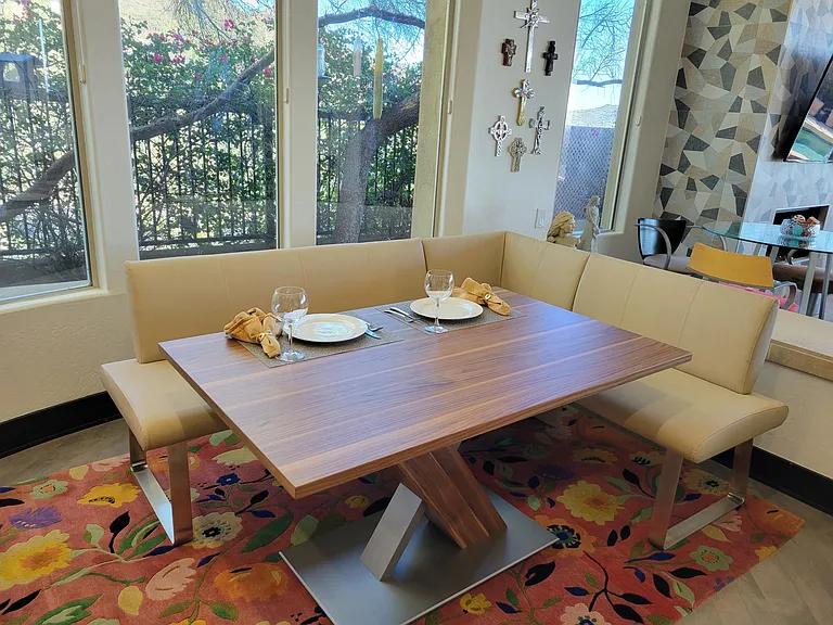 Cozy kitchen banquet