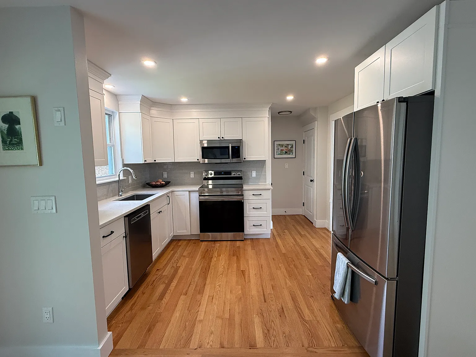 6 bed, 2600 sqft, $7,000 — Photo 4