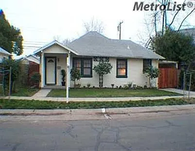 4640 U St photo 1