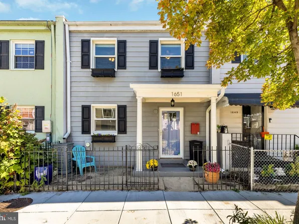 1651 11th Pl NE, Washington, DC 20002