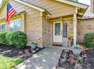16113 Lakeview Dr, Jersey Village, TX 77040