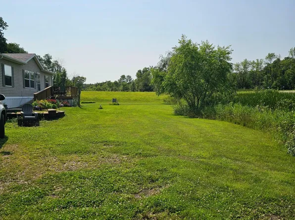 5272 53rd St NE, Spicer, MN 56288