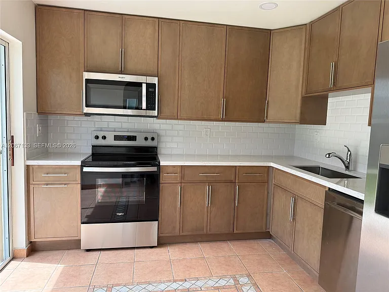 11759 SW 117th Pl — Photo 3