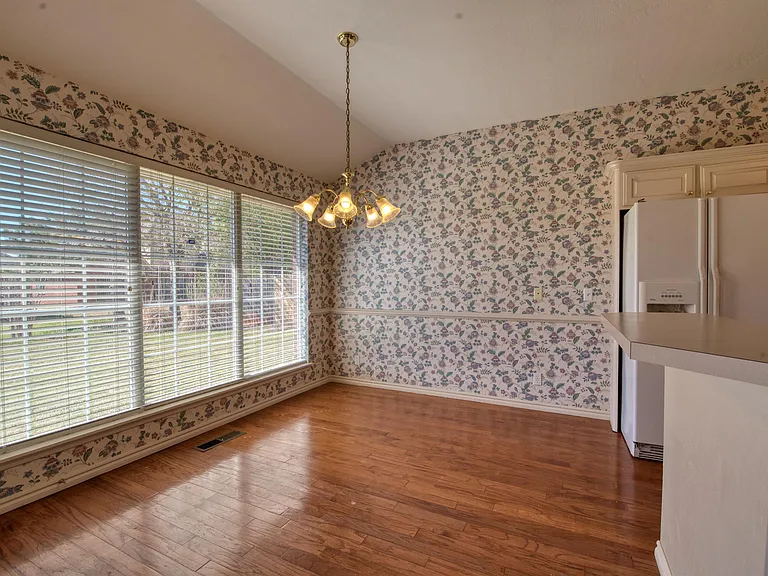 15501 Arbuckle Hts — Photo 11