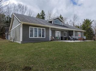 1 Chestnut Dr, Grand Bay Westfield, NB E5K3M1
