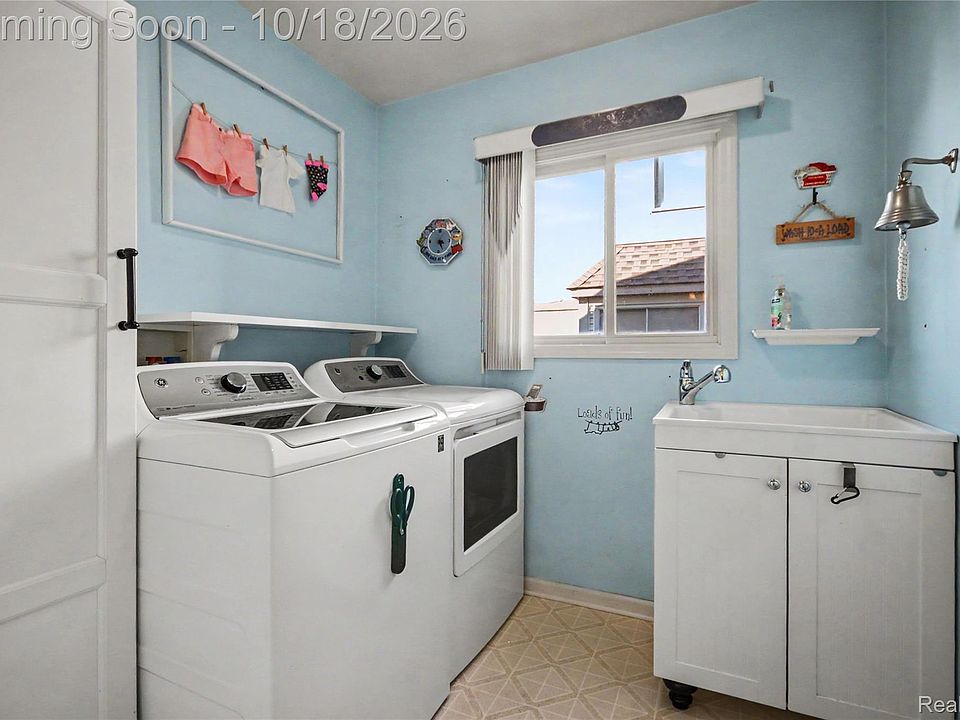 18837 Amber Ct, photo 23