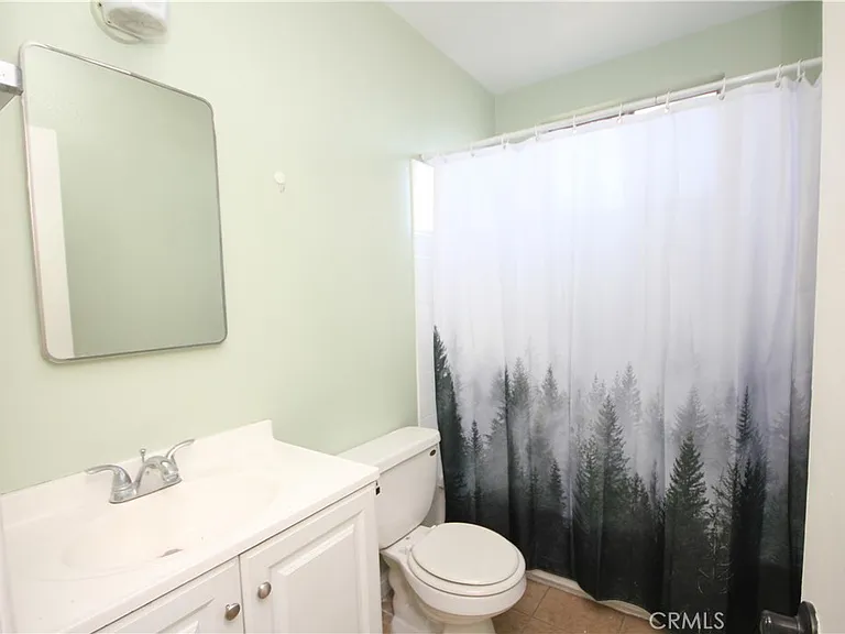 1622 S Chapel Ave #B — Photo 7