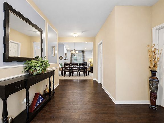 4th image of 11914 Hollister Ct