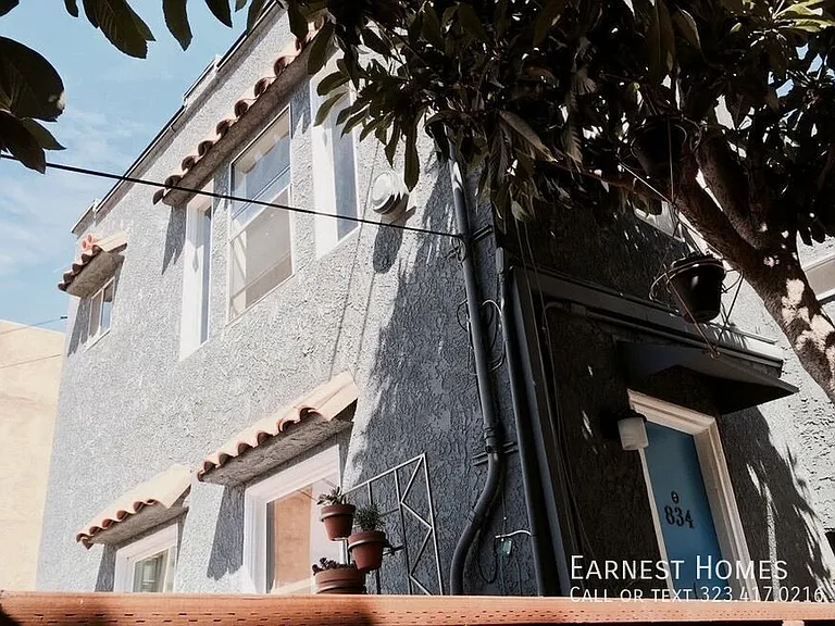 834 Laguna Ave #3/4 — Photo 20