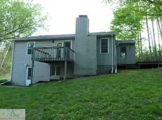 1440 Fairview Hwy, Charlotte, MI 48813
