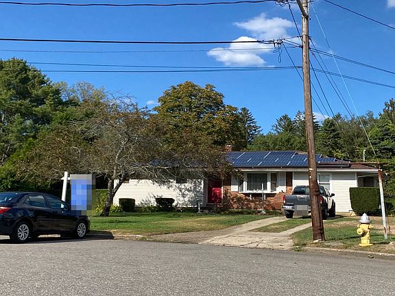 2nd image of 31 Wichard Dr