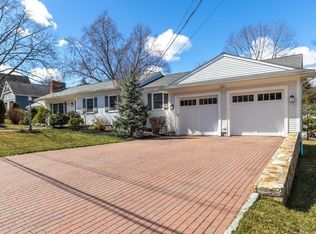 20 Sandra Ln, Reading, MA 01867