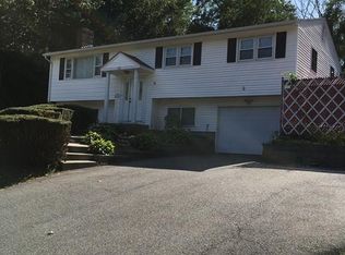 62 Russell St, Peabody, MA 01960
