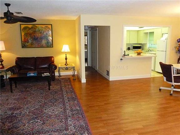 3rd image of 744 Nokomis Ave S