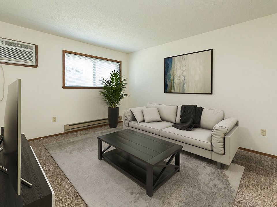 Fargo, ND Maplewood Bend Apartments | Living