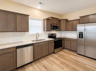 401 Spring Ave, Spring Lake, NC 28390