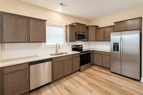 401 Spring Ave Photo 1