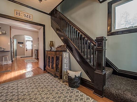 4th image of 123 Spanish Villa Dr