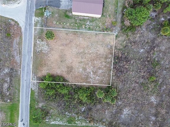 2nd image of 959 Edgerton Ave