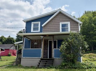 216 Sherman St, Corry, PA 16407
