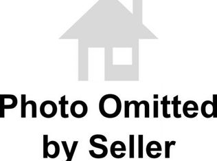 7615 Ridgewood Dr, Gladstone, OR 97027