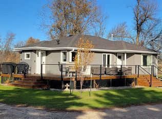 11437 33rd St SE - Property Image