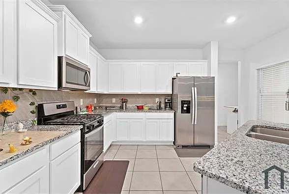 27 Coastline Way