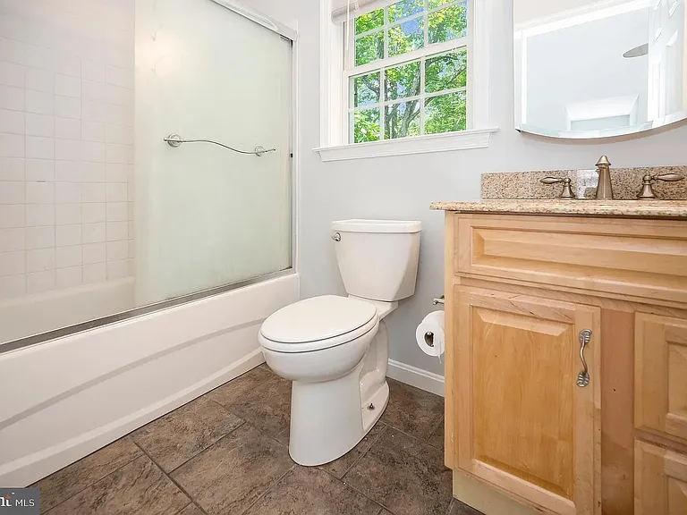 14906 Laurel Point Ln — Photo 6