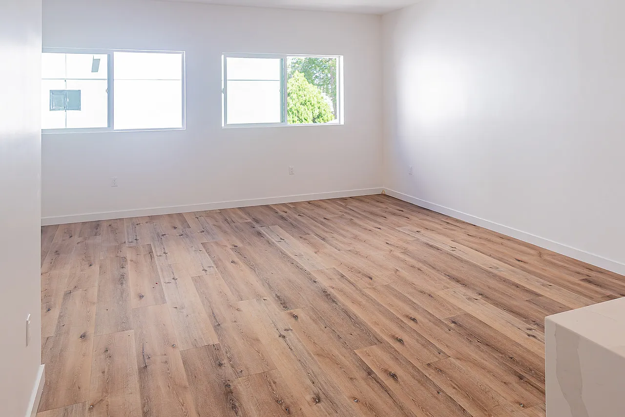 4 bed, 1530 sqft, $4,400 — Photo 3