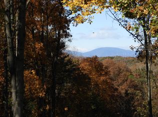 2000 Bentivar Dr, Charlottesville, VA