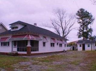 1415 Gust Ln, Chesapeake, VA 23323