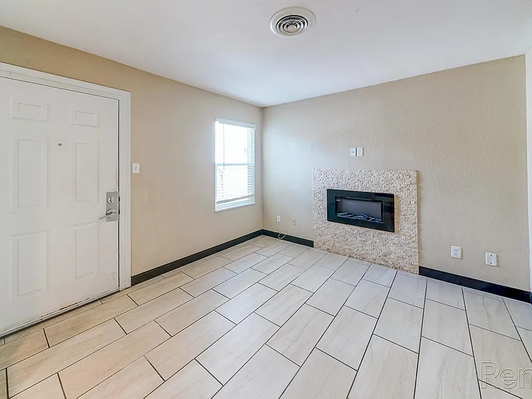 3553 Founders Rd #2 — Photo 28