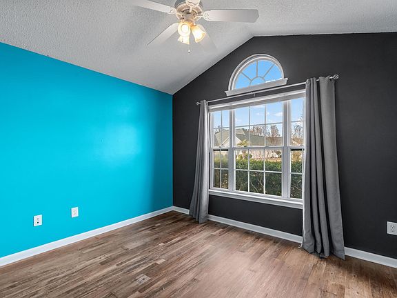 4th image of 5029 Capulet Circle