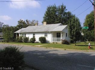 300 Ward St, Graham, NC 27253