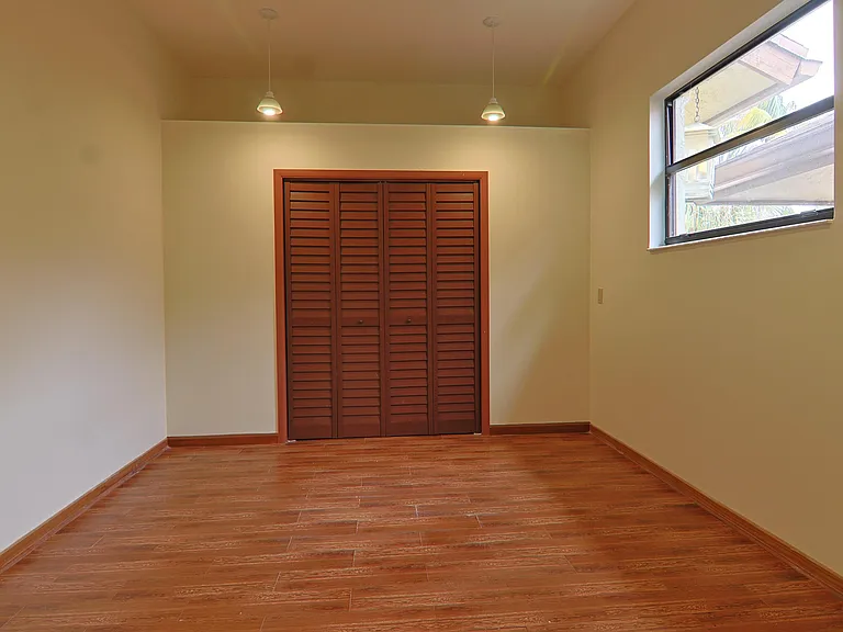 620 Hastings St — Photo 10