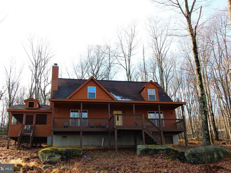 1st image of 450 Columbine Cir